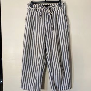 Capri Pants by ZARA